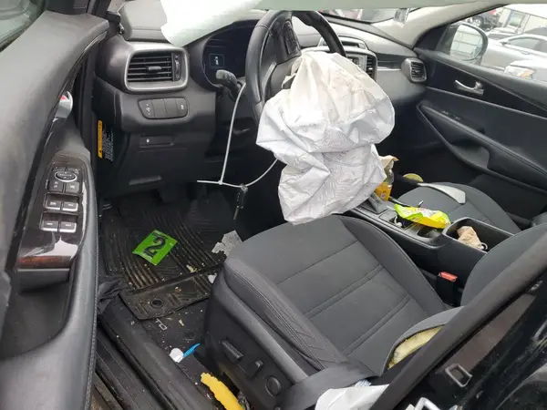 5XYPG4A38GG006983 2016 KIA SORENTO - Image 8