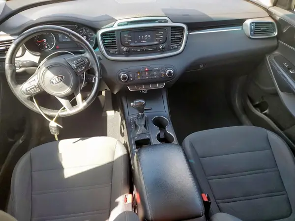 5XYPG4A38GG008264 2016 KIA SORENTO - Image 8