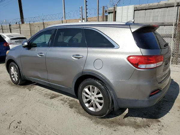 5XYPG4A38GG019376 2016 KIA SORENTO - Image 2