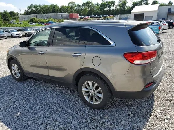 5XYPG4A38GG028594 2016 KIA SORENTO - Image 2