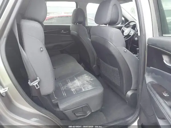 5XYPG4A38GG029325 2016 KIA SORENTO - Image 8