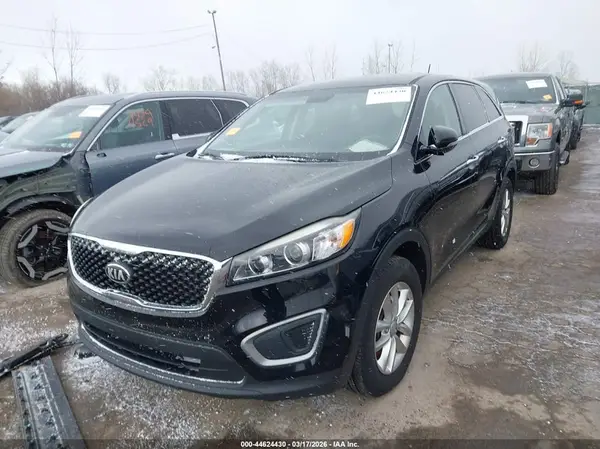 5XYPG4A38GG031320 2016 KIA SORENTO - Image 2