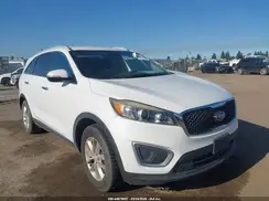 5XYPG4A38GG032435 2016 KIA SORENTO