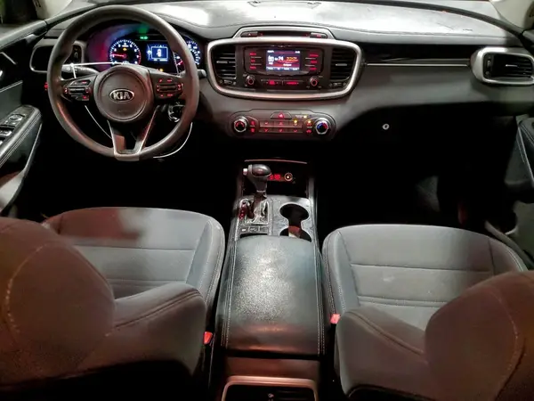 5XYPG4A38GG038137 2016 KIA SORENTO - Image 8