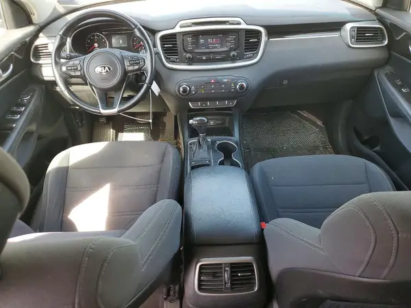 5XYPG4A38GG051700 2016 KIA SORENTO - Image 8