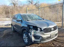 5XYPG4A38GG058372 2016 KIA SORENTO
