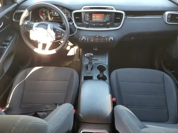 5XYPG4A38GG060929 2016 KIA SORENTO - Image 8