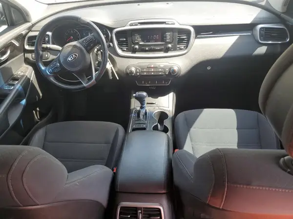 5XYPG4A38GG070117 2016 KIA SORENTO - Image 8