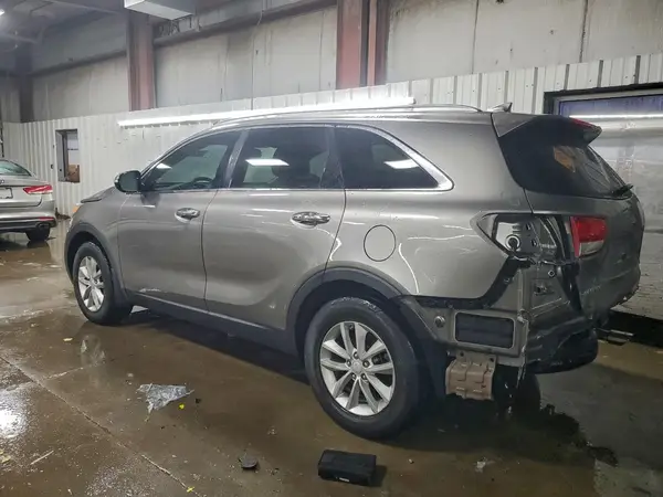 5XYPG4A38GG070182 2016 KIA SORENTO - Image 2