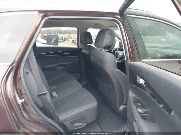 5XYPG4A38GG072059 2016 KIA SORENTO - Image 8