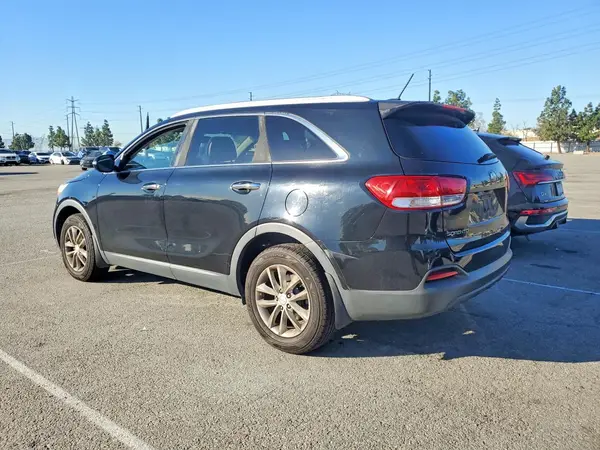 5XYPG4A38GG074457 2016 KIA SORENTO - Image 2
