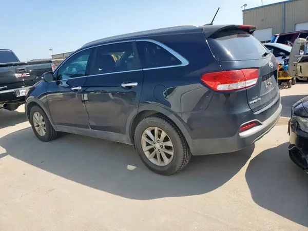 5XYPG4A38GG081733 2016 KIA SORENTO - Image 2
