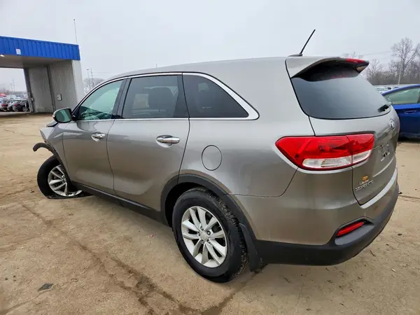 5XYPG4A38GG084129 2016 KIA SORENTO - Image 2