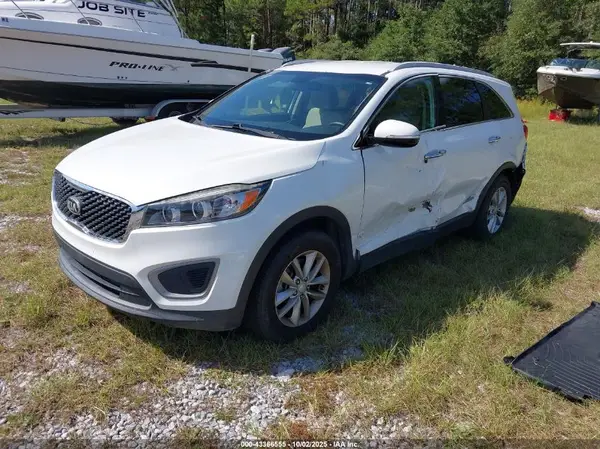 5XYPG4A38GG089573 2016 KIA SORENTO - Image 2