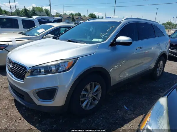 5XYPG4A38GG091839 2016 KIA SORENTO - Image 2