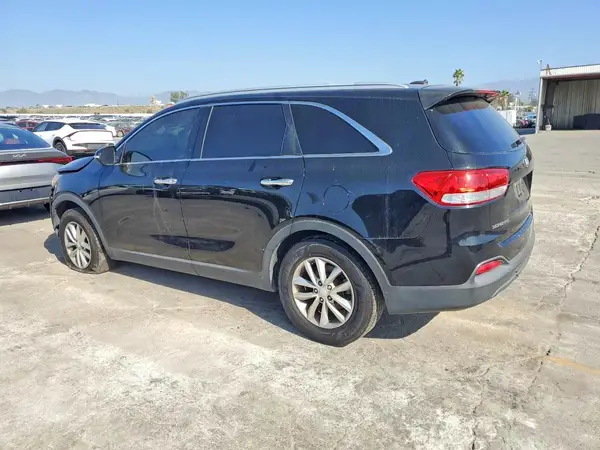 5XYPG4A38GG093574 2016 KIA SORENTO - Image 2