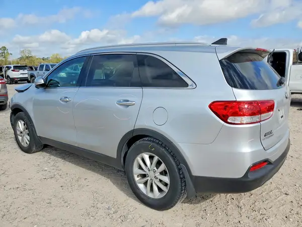 5XYPG4A38GG094210 2016 KIA SORENTO - Image 2