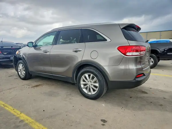 5XYPG4A38GG094451 2016 KIA SORENTO - Image 2