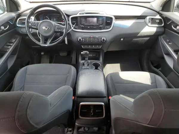 5XYPG4A38GG101933 2016 KIA SORENTO - Image 8