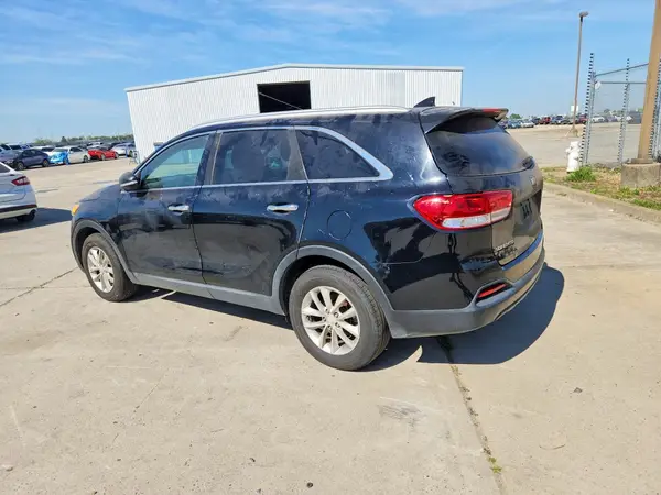 5XYPG4A38GG119784 2016 KIA SORENTO - Image 2