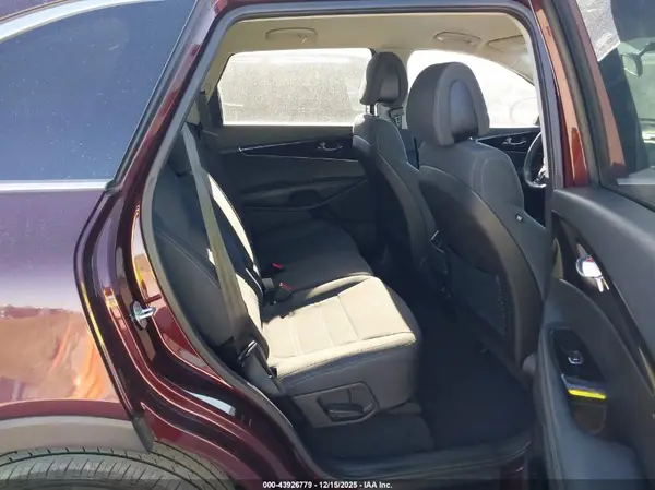 5XYPG4A38GG128209 2016 KIA SORENTO - Image 8