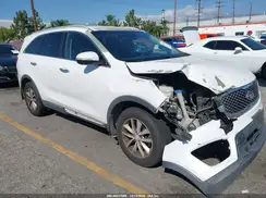 5XYPG4A38GG136388 2016 KIA SORENTO
