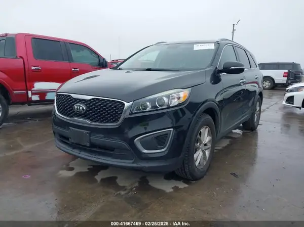 5XYPG4A38GG146256 2016 KIA SORENTO - Image 2
