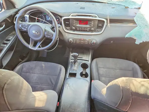 5XYPG4A38GG149318 2016 KIA SORENTO - Image 8