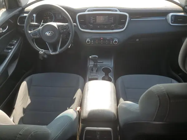 5XYPG4A38GG163705 2016 KIA SORENTO - Image 8