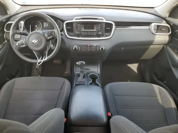 5XYPG4A38GG164482 2016 KIA SORENTO - Image 8
