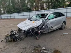 5XYPG4A38GG167639 2016 KIA SORENTO