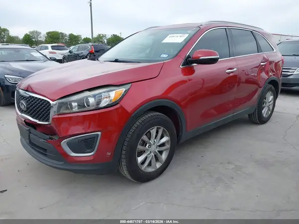 5XYPG4A38GG168225 2016 KIA SORENTO - Image 2