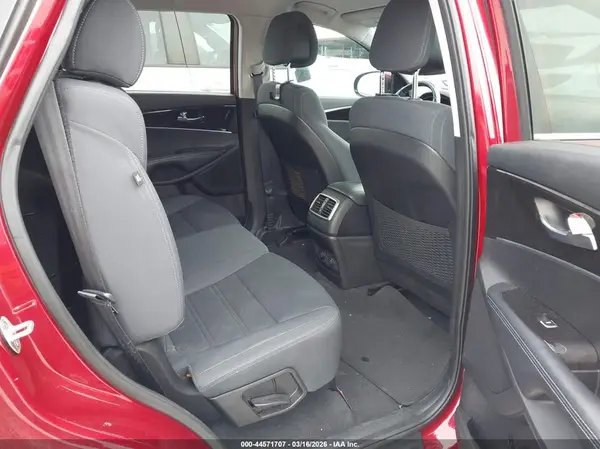 5XYPG4A38GG168225 2016 KIA SORENTO - Image 8