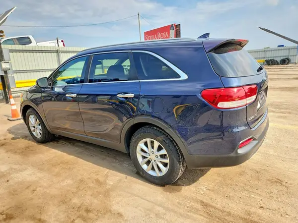 5XYPG4A38GG169388 2016 KIA SORENTO - Image 2