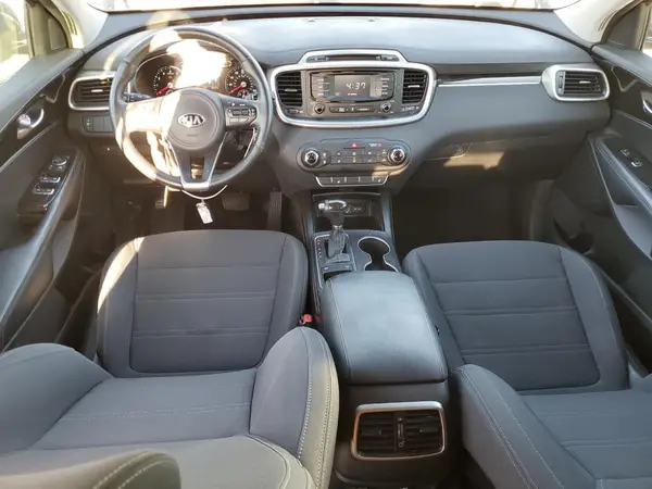 5XYPG4A38GG170735 2016 KIA SORENTO - Image 8
