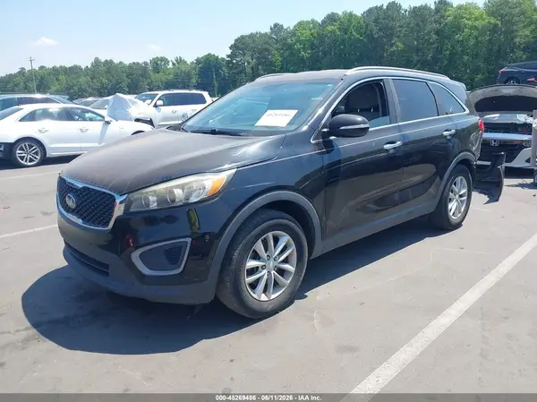 5XYPG4A38GG174655 2016 KIA SORENTO - Image 2