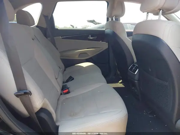 5XYPG4A38GG174655 2016 KIA SORENTO - Image 8