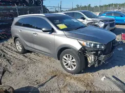 5XYPG4A38HG187584 2017 KIA SORENTO