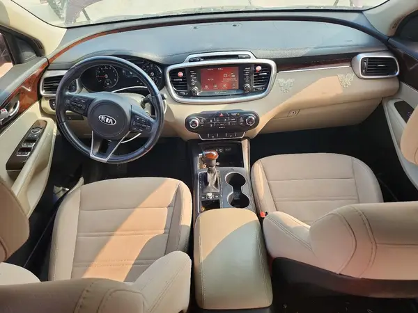 5XYPG4A38HG190291 2017 KIA SORENTO - Image 8