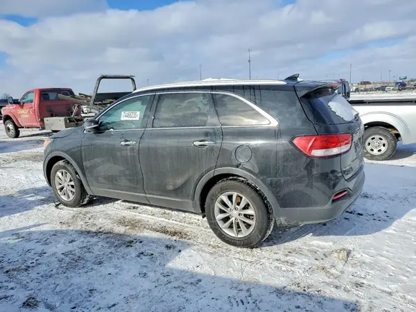 5XYPG4A38HG191621 2017 KIA SORENTO - Image 2