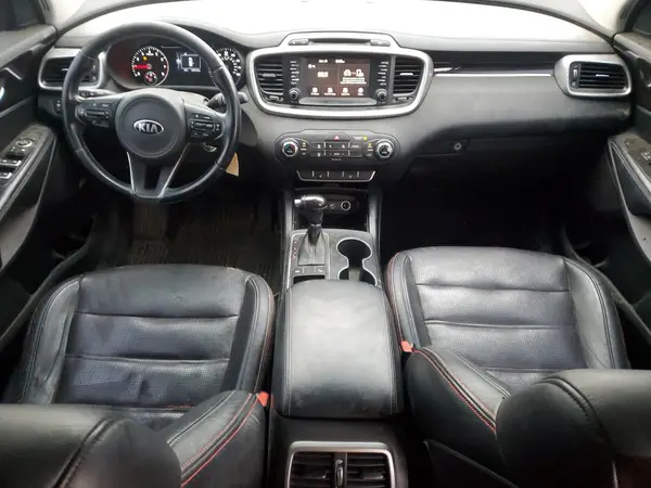 5XYPG4A38HG196768 2017 KIA SORENTO - Image 8