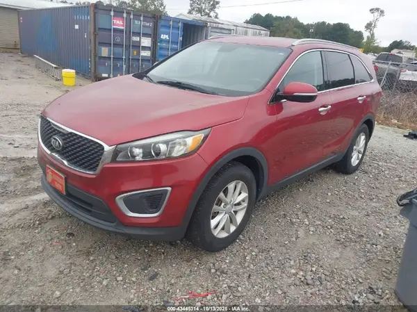 5XYPG4A38HG209910 2017 KIA SORENTO - Image 2