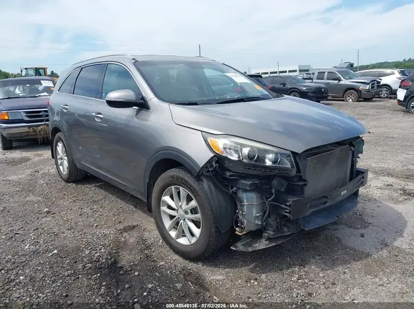 5XYPG4A38HG212015 2017 KIA SORENTO - Image 1