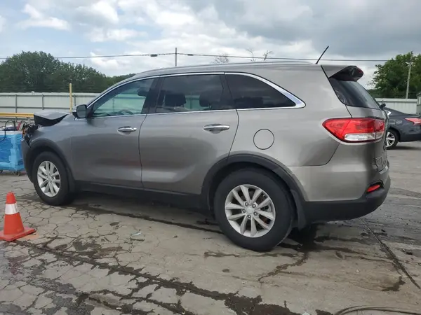 5XYPG4A38HG213620 2017 KIA SORENTO - Image 2
