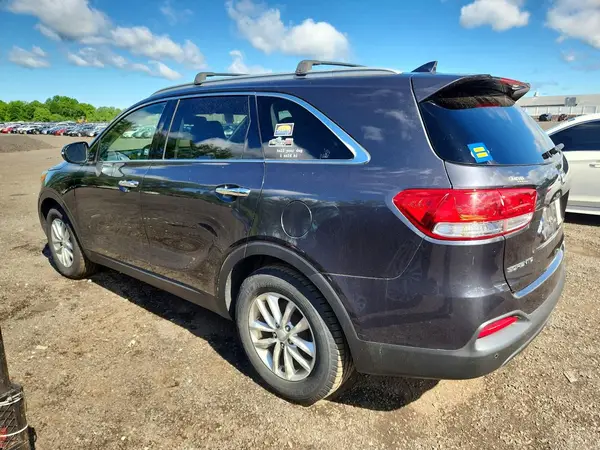 5XYPG4A38HG215836 2017 KIA SORENTO - Image 2
