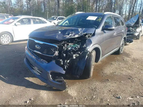 5XYPG4A38HG220521 2017 KIA SORENTO - Image 2