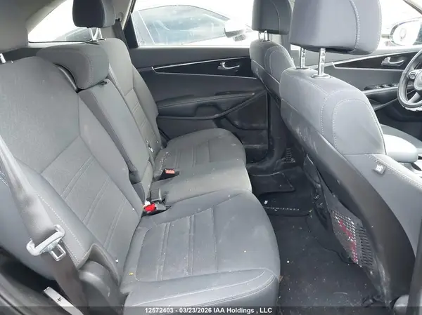 5XYPG4A38HG225072 2017 KIA SORENTO - Image 8