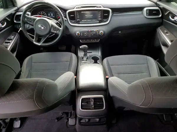 5XYPG4A38HG226464 2017 KIA SORENTO - Image 8