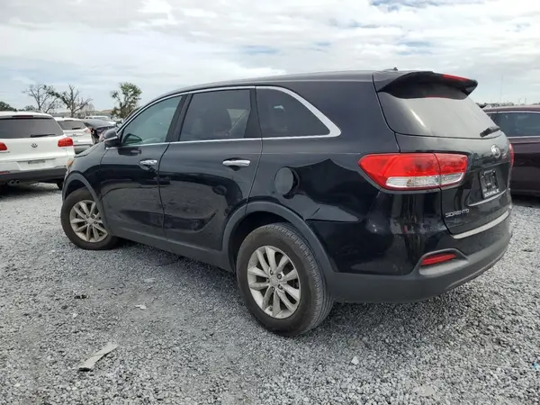 5XYPG4A38HG237500 2017 KIA SORENTO - Image 2