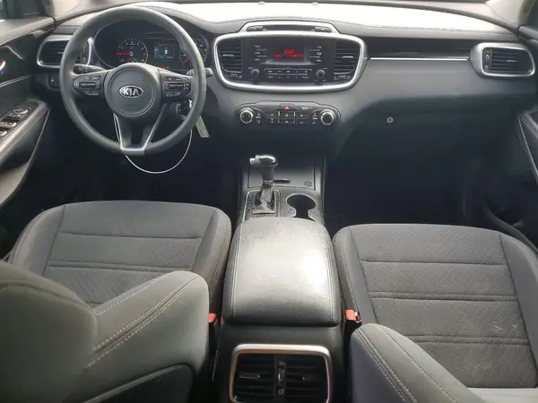 5XYPG4A38HG238100 2017 KIA SORENTO - Image 8